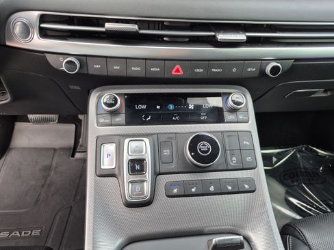 Used 2024 Hyundai Palisade Calligraphy FWD image 29