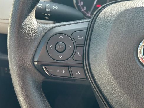 Used 2024 Toyota RAV4 XLE w/ Convenience Package FWD image 35