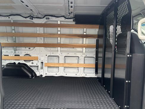 Used 2024 Ford Transit 250 Low Roof w/ Exterior Upgrade Package image 17