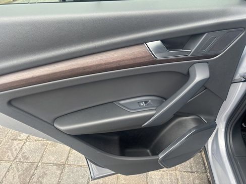 Used 2024 Audi Q5 2.0T Premium image 23