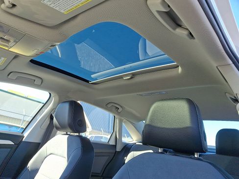 New 2026 Volkswagen Jetta SE image 10