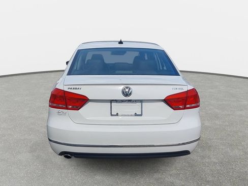 Used 2015 Volkswagen Passat TDI SEL Premium FWD image 6