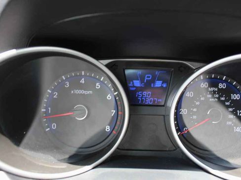Used 2013 Hyundai Tucson GLS AWD/4WD image 14