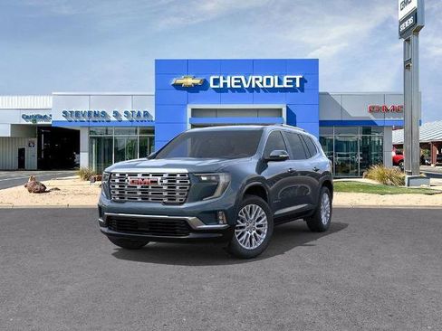 New 2026 GMC Acadia Denali w/ Super Cruise Package image 8