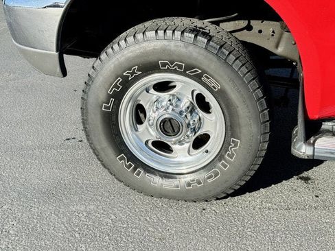 Used 2000 Ford F250 XL image 9