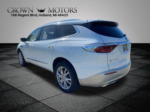 Used 2023 Buick Enclave Essence w/ Experience Buick Package AWD/4WD image 10