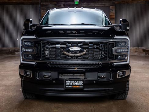 Used 2024 Ford F350 Platinum image 2