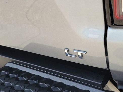 Used 2023 Chevrolet Colorado LT w/ LT Convenience Package RWD image 7