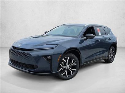 New 2025 Toyota Crown Signia