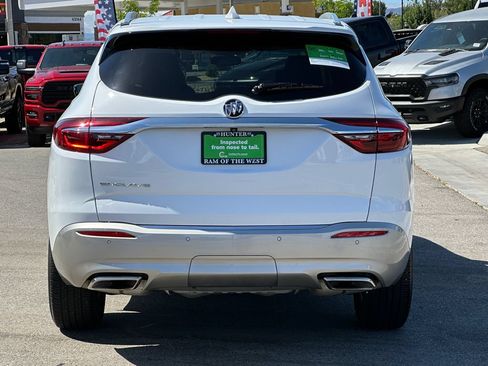 Used 2021 Buick Enclave Essence w/ LPO, Cargo Package FWD image 5