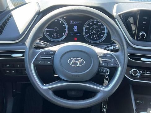 Used 2023 Hyundai Sonata SE FWD image 12