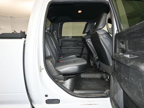 Used 2021 RAM 2500 Tradesman w/ Chrome Appearance Group image 24