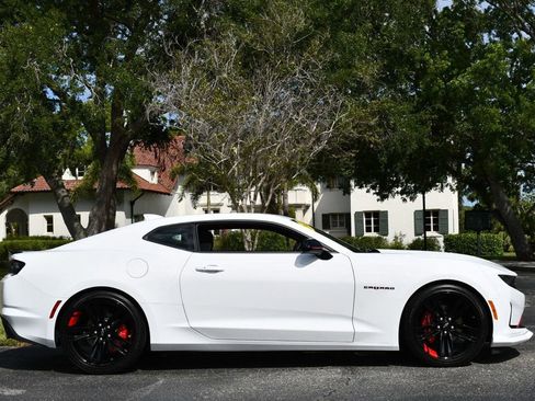 Used 2021 Chevrolet Camaro LT w/ Redline Edition RWD image 31