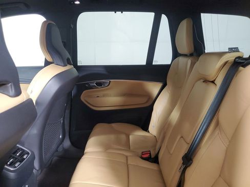 Certified 2023 Volvo XC90 B6 Ultimate w/ Protection Package Premier image 14