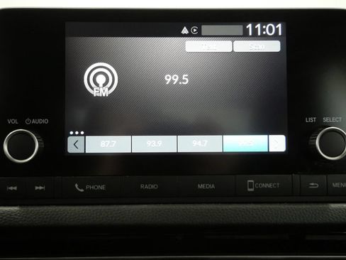 Used 2025 Honda Civic Sport image 17