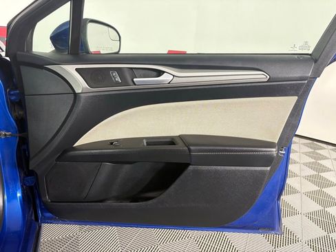 Used 2018 Ford Fusion S FWD image 34