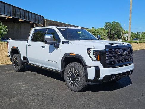 New 2026 GMC Sierra 2500 Denali Ultimate AWD/4WD image 1