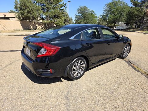 Used 2016 Honda Civic EX image 8