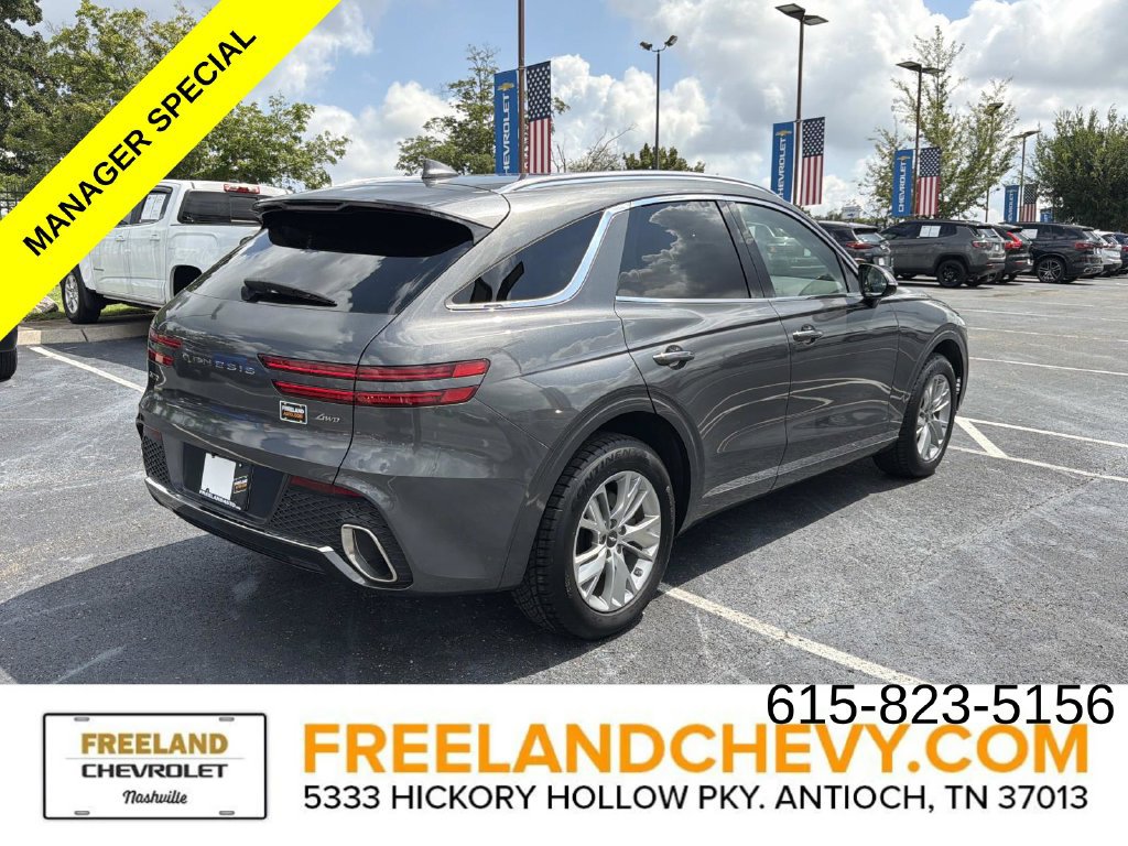 Used 2022 Genesis GV70 2.5T AWD/4WD image 3