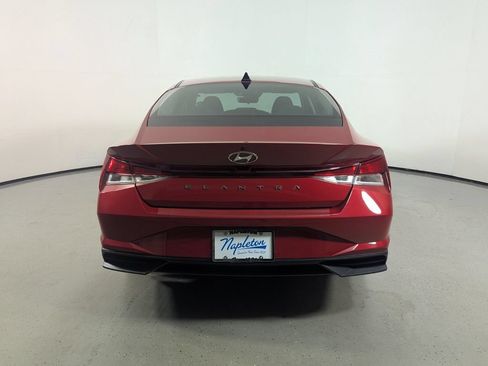 Certified 2022 Hyundai Elantra SEL FWD image 7