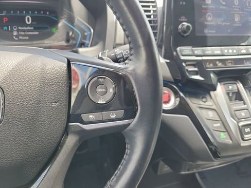 Used 2024 Honda Odyssey Touring image 16