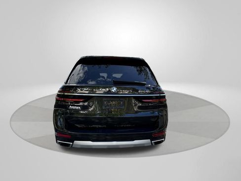 Used 2025 BMW X7 xDrive40i AWD/4WD image 6