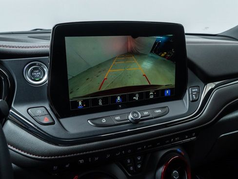 Used 2025 Chevrolet Blazer RS w/ Driver Confidence II Package image 16