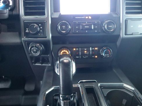 Used 2019 Ford F150 XLT w/ Equipment Group 302A Luxury AWD/4WD image 24