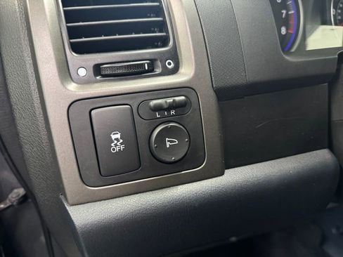 Used 2011 Honda CR-V LX image 26