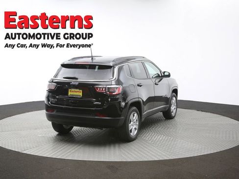 Used 2022 Jeep Compass Latitude w/ Sun and Sound Group image 37