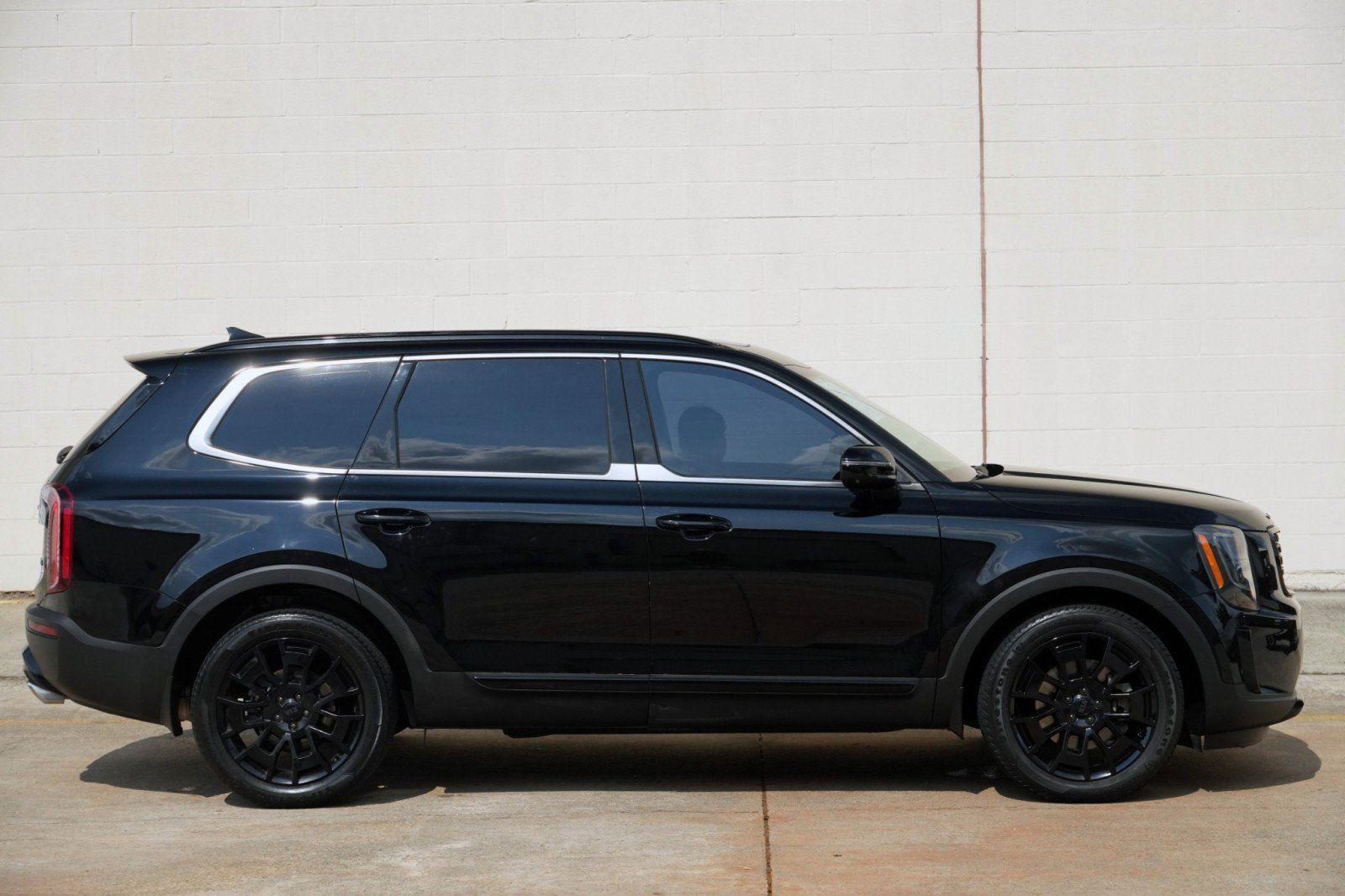 Used 2021 Kia Telluride SX w/ Nightfall Edition Package AWD/4WD image 53