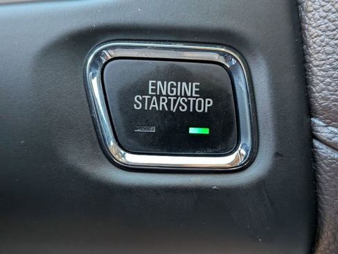 Used 2019 GMC Acadia SLT w/ LPO, Cargo Package image 21