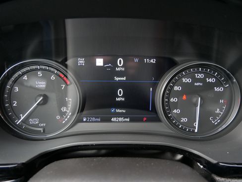 Certified 2023 Cadillac XT5 Premium Luxury w/ Technology Package image 16