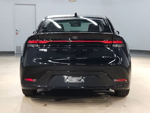 Used 2025 Toyota Prius Limited w/ Limited Premium Package image 6