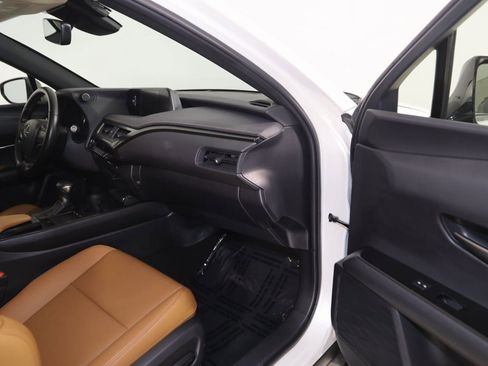 Used 2019 Lexus UX 250h AWD w/ Premium Package image 44