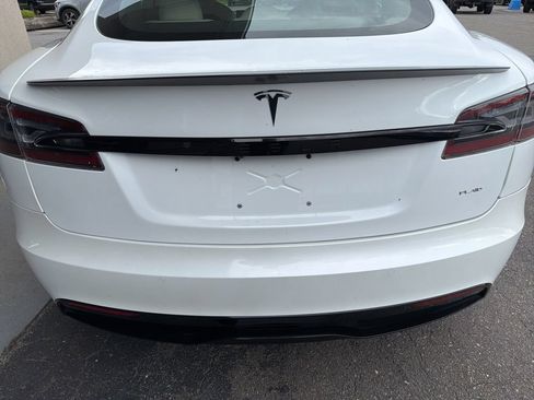 Used 2021 Tesla Model S Plaid AWD/4WD image 18