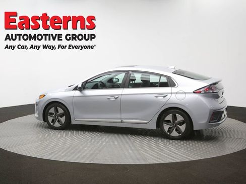 Used 2022 Hyundai Ioniq SEL FWD image 61