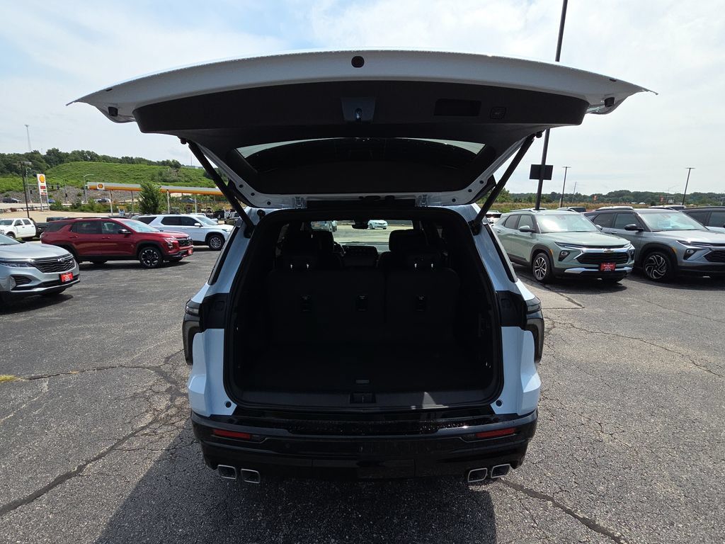 New 2026 Chevrolet Traverse RS FWD image 32