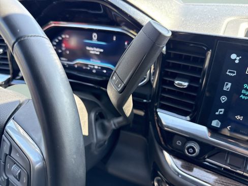 Used 2023 Chevrolet Silverado 1500 RST image 34