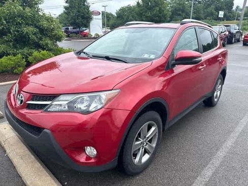 Used 2015 Toyota RAV4 XLE AWD/4WD image 1