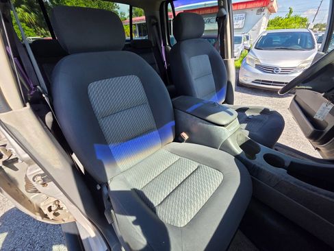 Used 2004 Ford Explorer Sport Trac XLT image 20