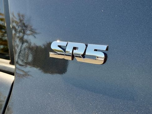 Certified 2017 Toyota 4Runner SR5 image 31