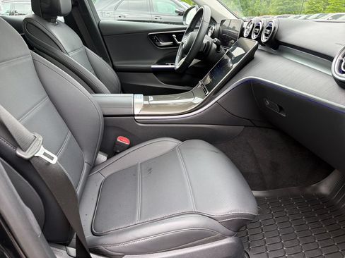 Used 2023 Mercedes-Benz C 300 Sedan image 36