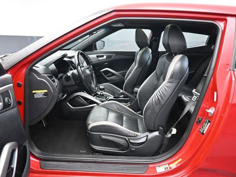 Used 2016 Hyundai Veloster Turbo w/ Option Group 04 image 12