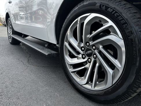 Certified 2025 Lincoln Navigator Reserve image 11