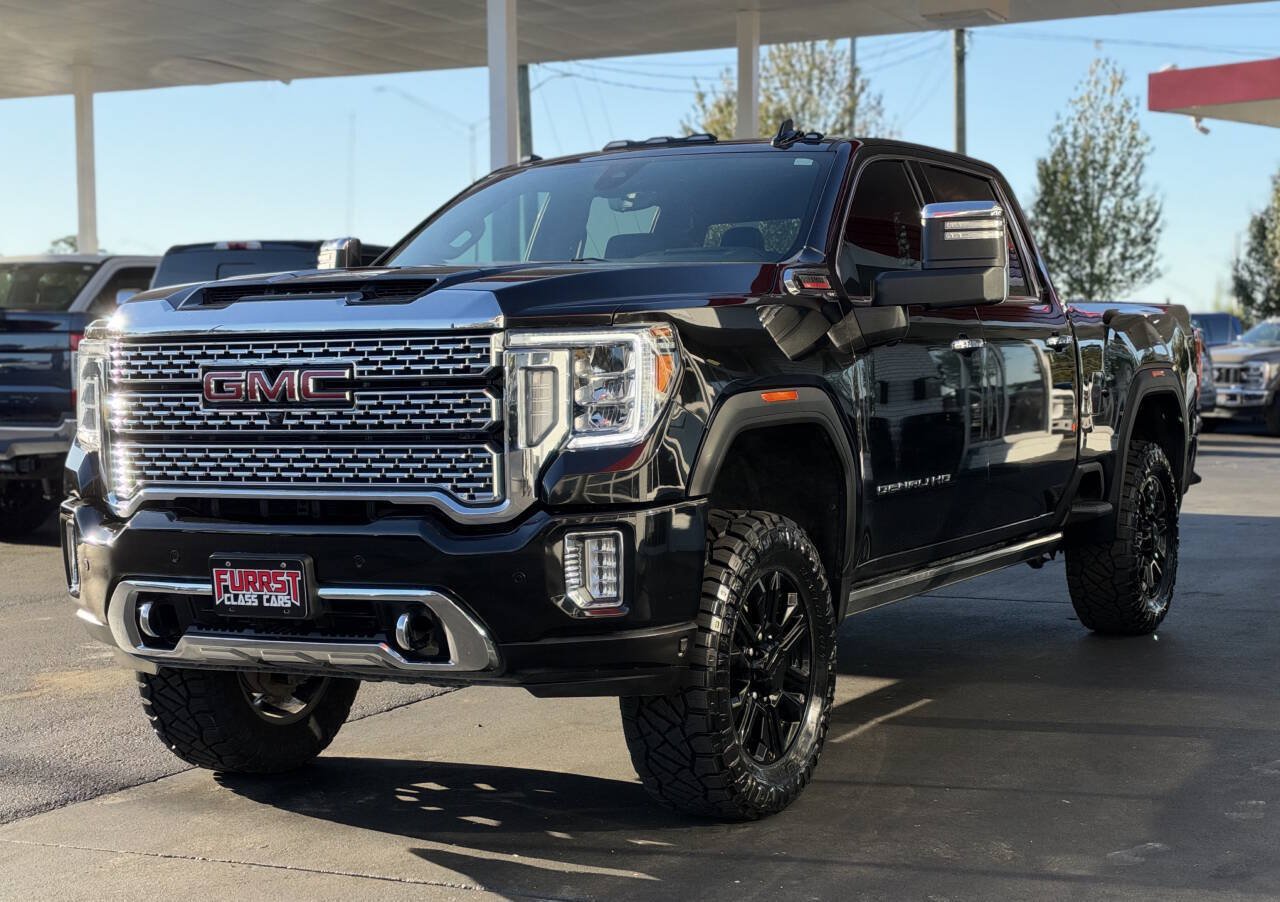 Used 2023 GMC Sierra 3500 Denali w/ Denali Black Diamond Edition AWD/4WD image 6