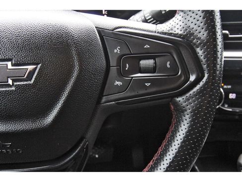 Used 2024 Chevrolet Trax RS w/ Driver Confidence Package FWD image 18