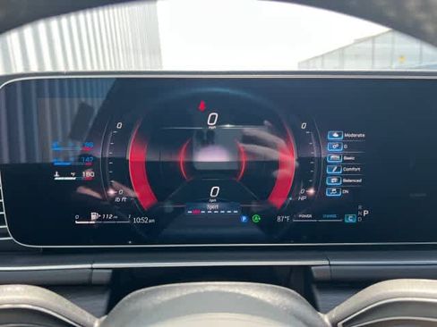 Certified 2026 Mercedes-Benz GLE 53 AMG 4MATIC Coupe image 33