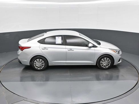 Used 2019 Hyundai Accent SE image 24