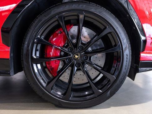 Used 2022 Lamborghini Urus - $272,254 MSRP - ADVANCED 3D image 21